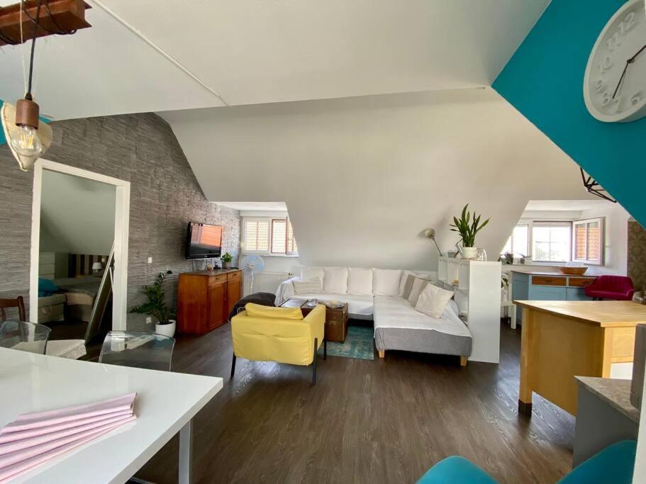 Light Flow Stylish Attic House. M. Balcony Rastatt Exterior foto